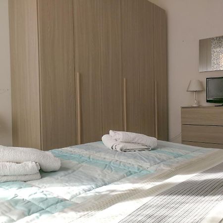 Metro Guest House 那不勒斯 外观 照片
